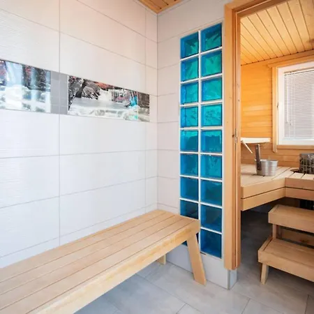 Modern Two-floor Townhouse With Sauna Pacos Casa Sarilyn 펜션