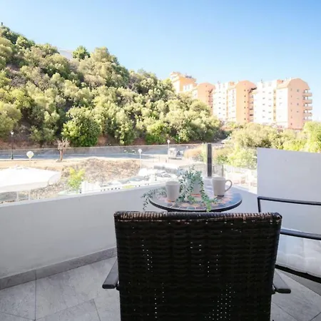 Modern Two-floor Townhouse With Sauna Pacos Casa Sarilyn 펜션 *
